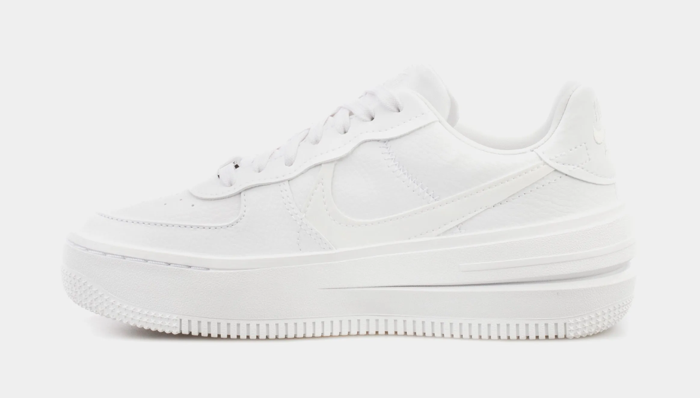 Air Force 1 PLT.AF.ORM Womens Lifestyle Shoes (White)