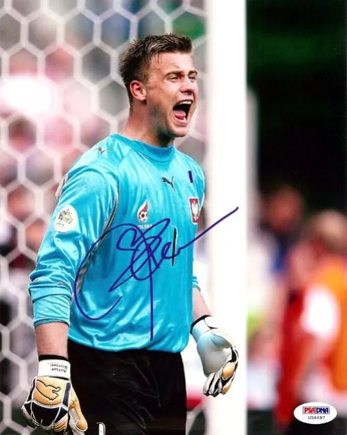 Artur Boruc Autographed 8x10 Photo England PSA/DNA #U54697