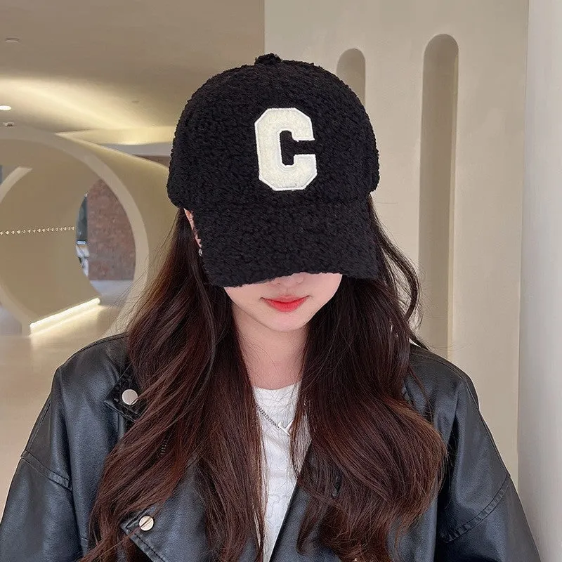 Autumn and winter lamb velvet letter C baseball cap for women, sun protection, sunshade, warm peaked cap, casual and versatile couple