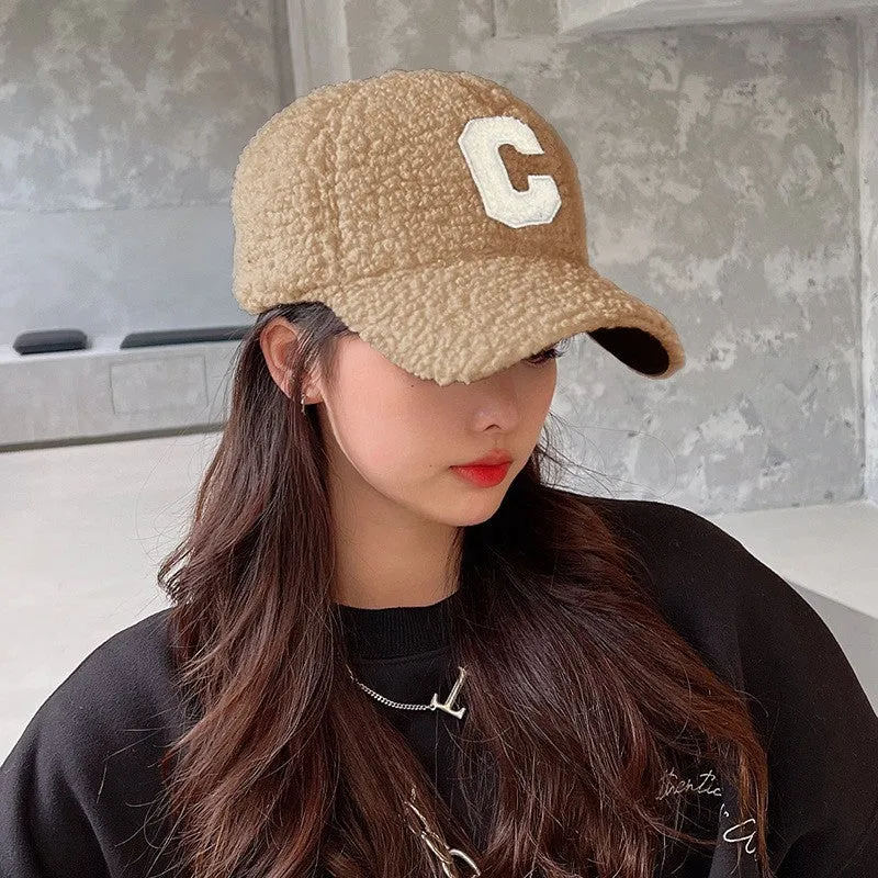 Autumn and winter lamb velvet letter C baseball cap for women, sun protection, sunshade, warm peaked cap, casual and versatile couple